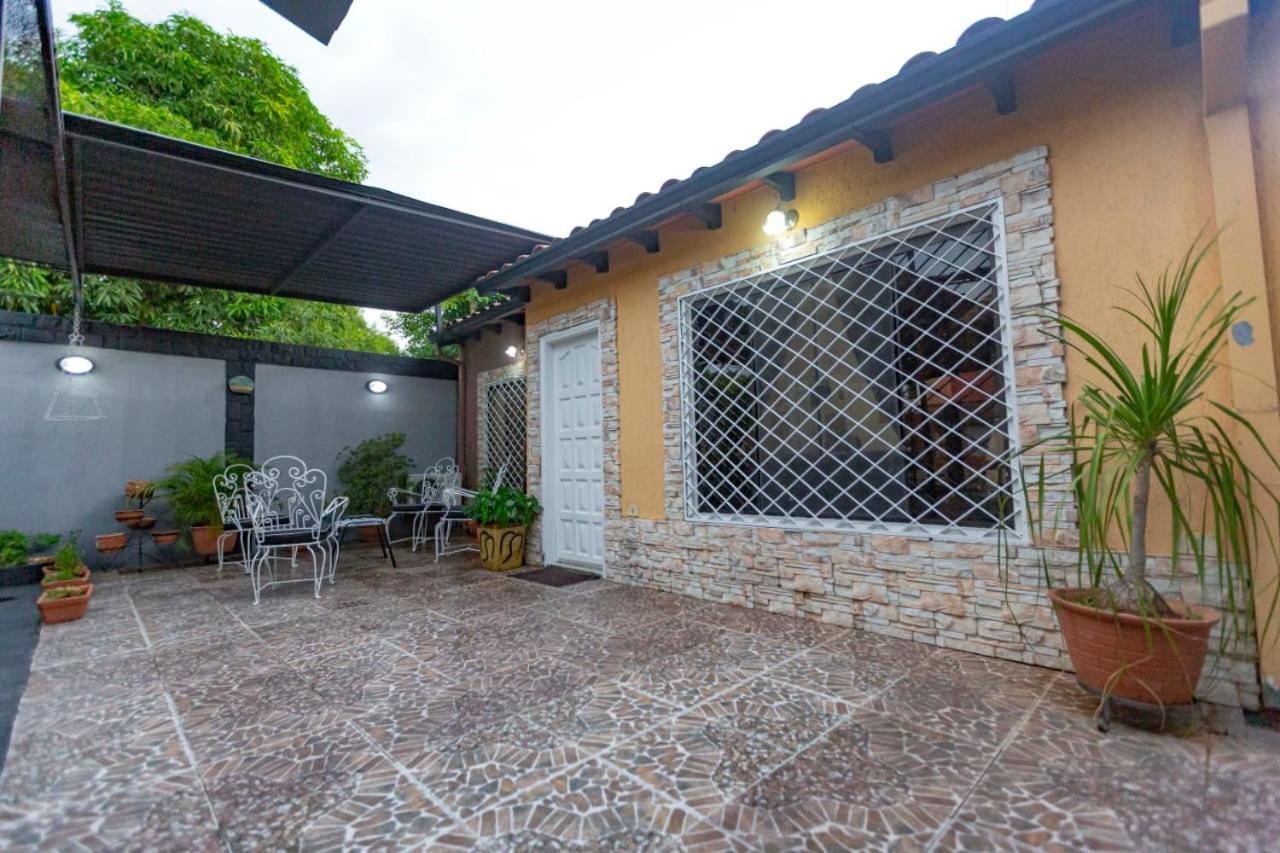 Dona Nelly Appartement Asuncion Buitenkant foto